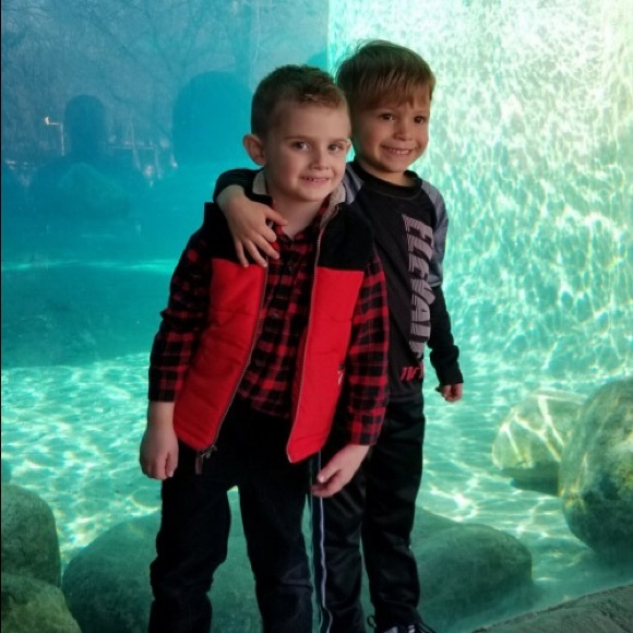 Dolce- Lilly Pulitzer/SCL/Rothy’s/Lele Sadoughi - Picture 10 of 17